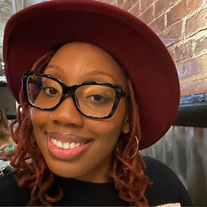 Meet your Posher, Jasmine